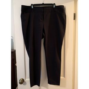 LOFT Plus Skinny Ankle Pants - Black